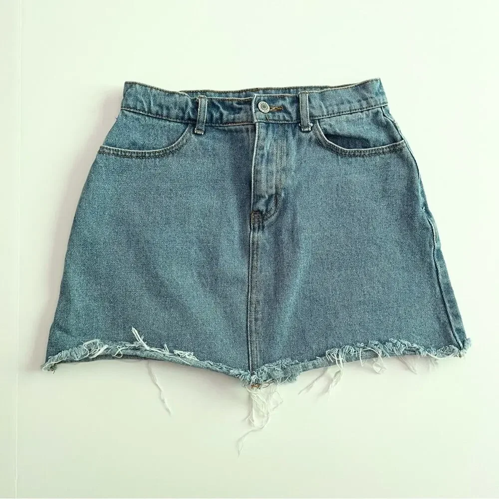 John Galt Denim Skirt‎ Small 100% Cotton Blue Jean Mini Skirt Distressed Raw Hem